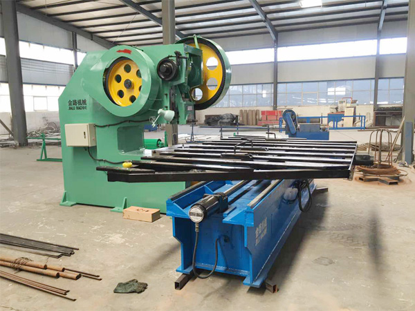 深喉沖孔網(wǎng)機(jī)